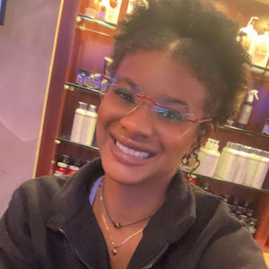 Meet your Posher, Aliyah